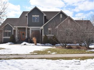 1650 SE Hawthorne Ridge Dr, Waukee, IA 50263
