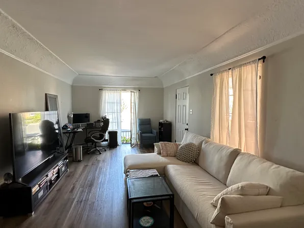 160 Prospect Ave, Long Beach, CA 90803