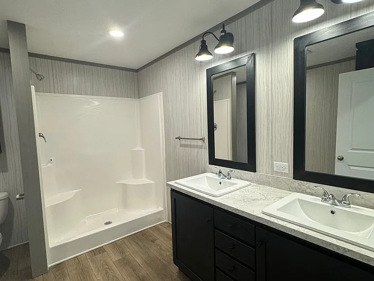 Oak Tree Village — Photo 120