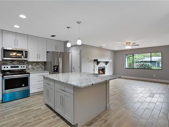 4th image of 991 Turkey Hollow Cir