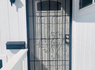 2324 Makanani Dr, Honolulu, HI 96817