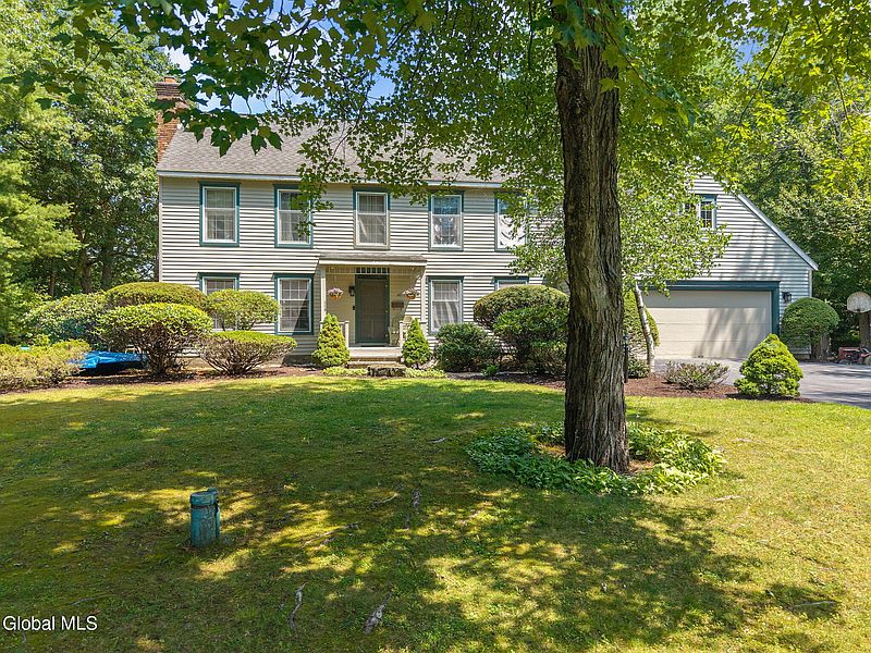 2nd image of 141 Pine Street