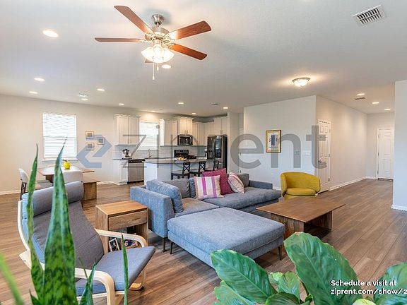 4th image of 9617 Dawn Pearl Dr