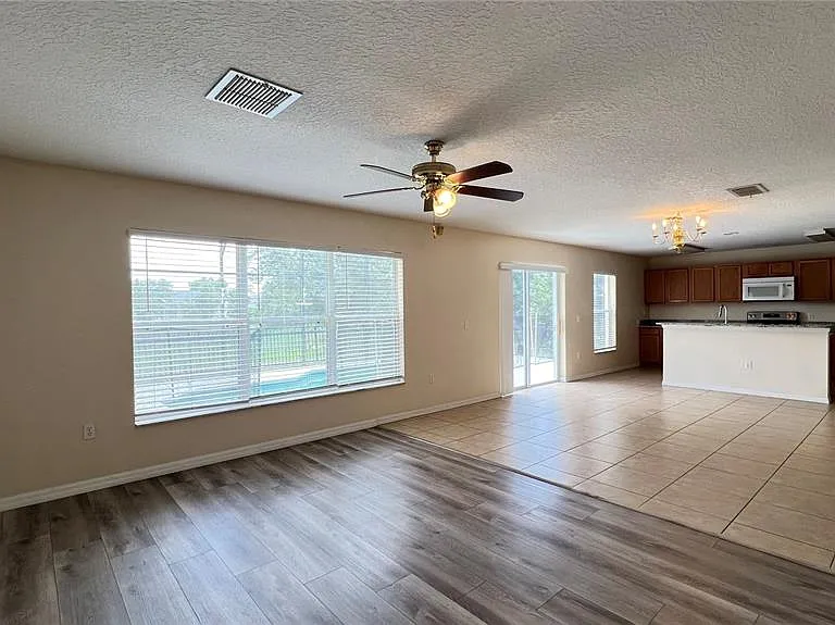 216 Verdi St — Photo 20