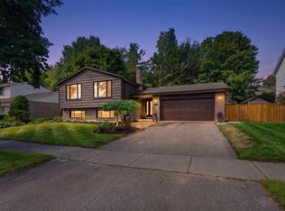 740 Village Green Ave, London, ON N6K1H4