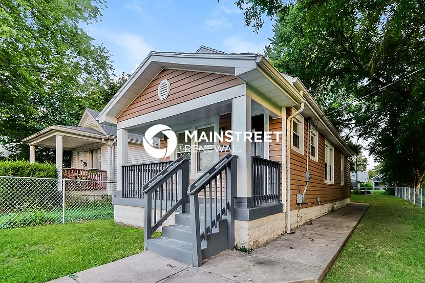 4020 Larkwood Ave — Photo 4