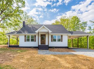 3050 Sheppard Mill Rd, Sandy Ridge, NC 27046