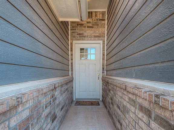 4th image of 12000 Ava Grace Ln
