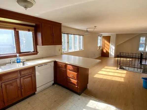 6 Mount Vernon St, Arlington, MA 02476