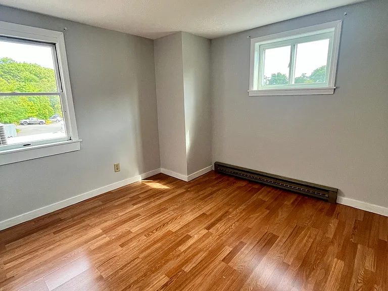 889 Farmington Ave #1 — Photo 7