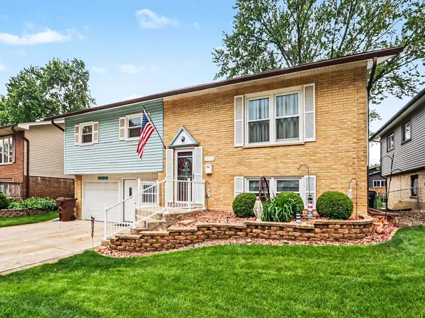 15218 Rob Roy Dr, Oak Forest, IL 60452
