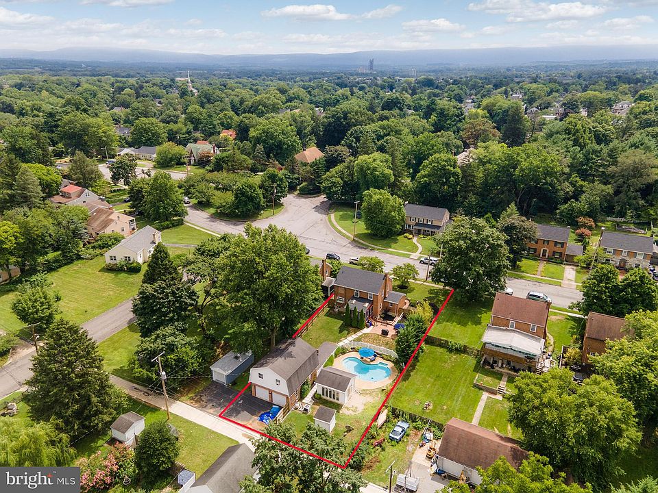 1041 Woodland Way, Hagerstown, MD 21742 Zillow