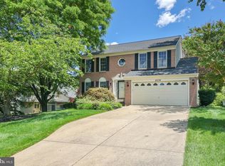 8376 Kings Heights Rd, Ellicott City, MD 21043