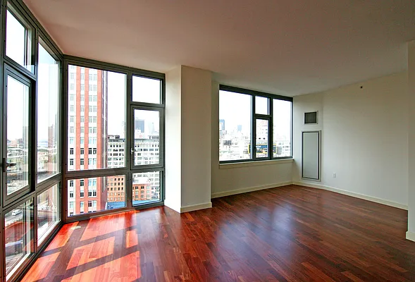 Rented by Corcoran | media 27