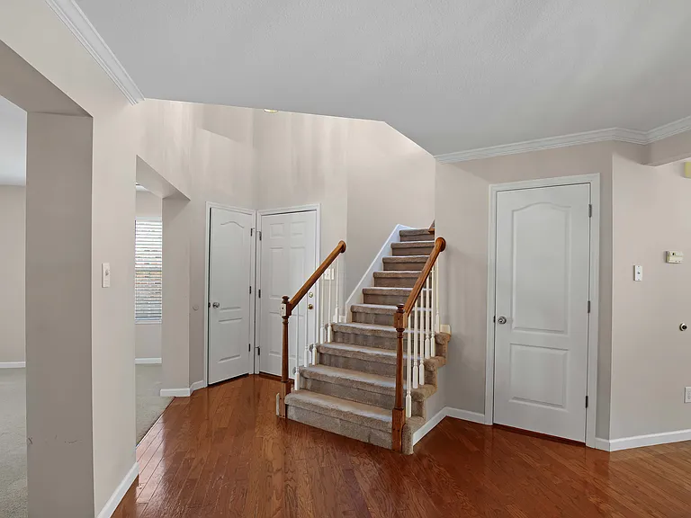 6916 La Christa Way #120 — Photo 10