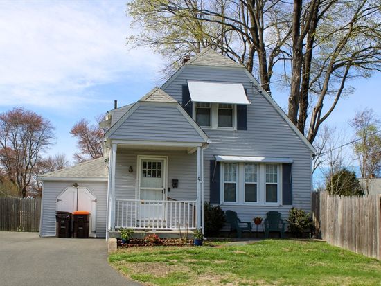 74 S Park Ter, Agawam, MA 01001
