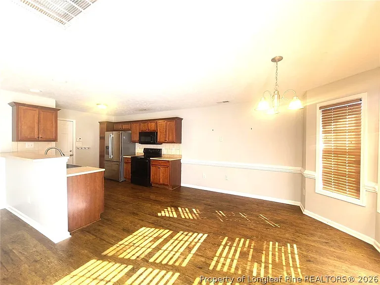 5215 Woodpecker Dr — Photo 9