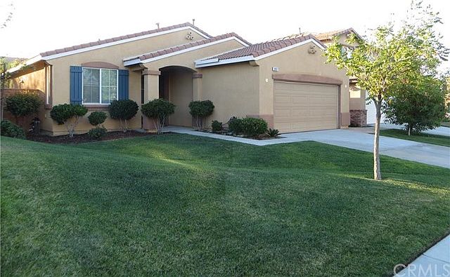 1st image of 38067 Amador Ln
