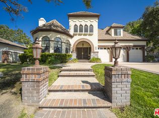 2211 Cumberland Rd, Glendora, CA 91741