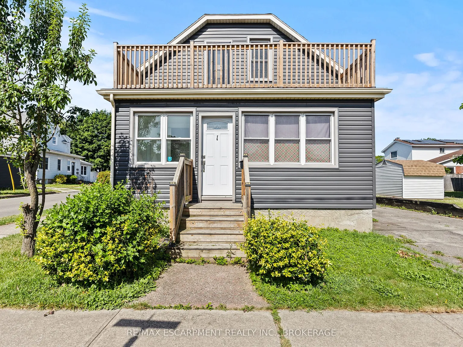 3 bed, $1,600 — Photo 1
