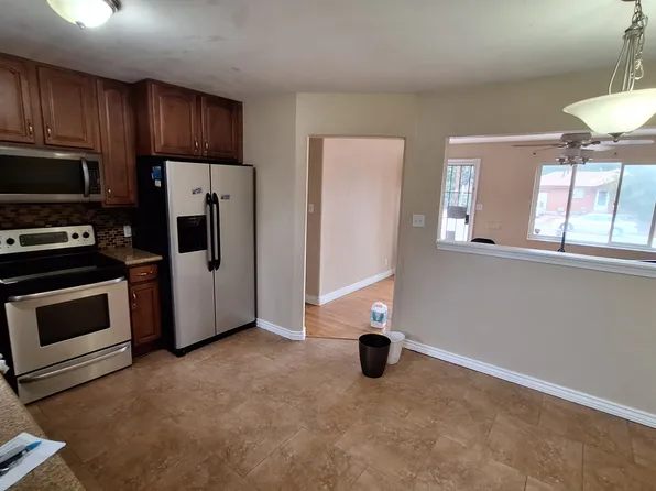 2084 E 115th Ave, Northglenn, CO 80233