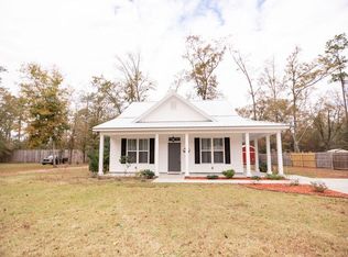 120 James St, Walterboro, SC 29488