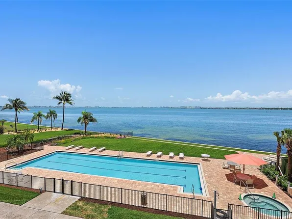 4953 Bacopa Ln S Unit 205, Saint Petersburg, FL 33715