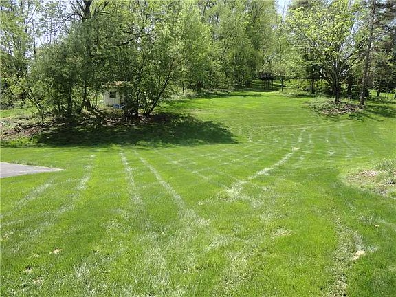 3rd image of 2524 Chapelwood Dr
