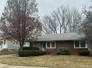 3112 Brendenwood Rd, Rockford, IL 61107