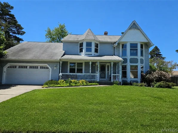 45 Cedar Ridge Dr, Buffalo, NY 14224