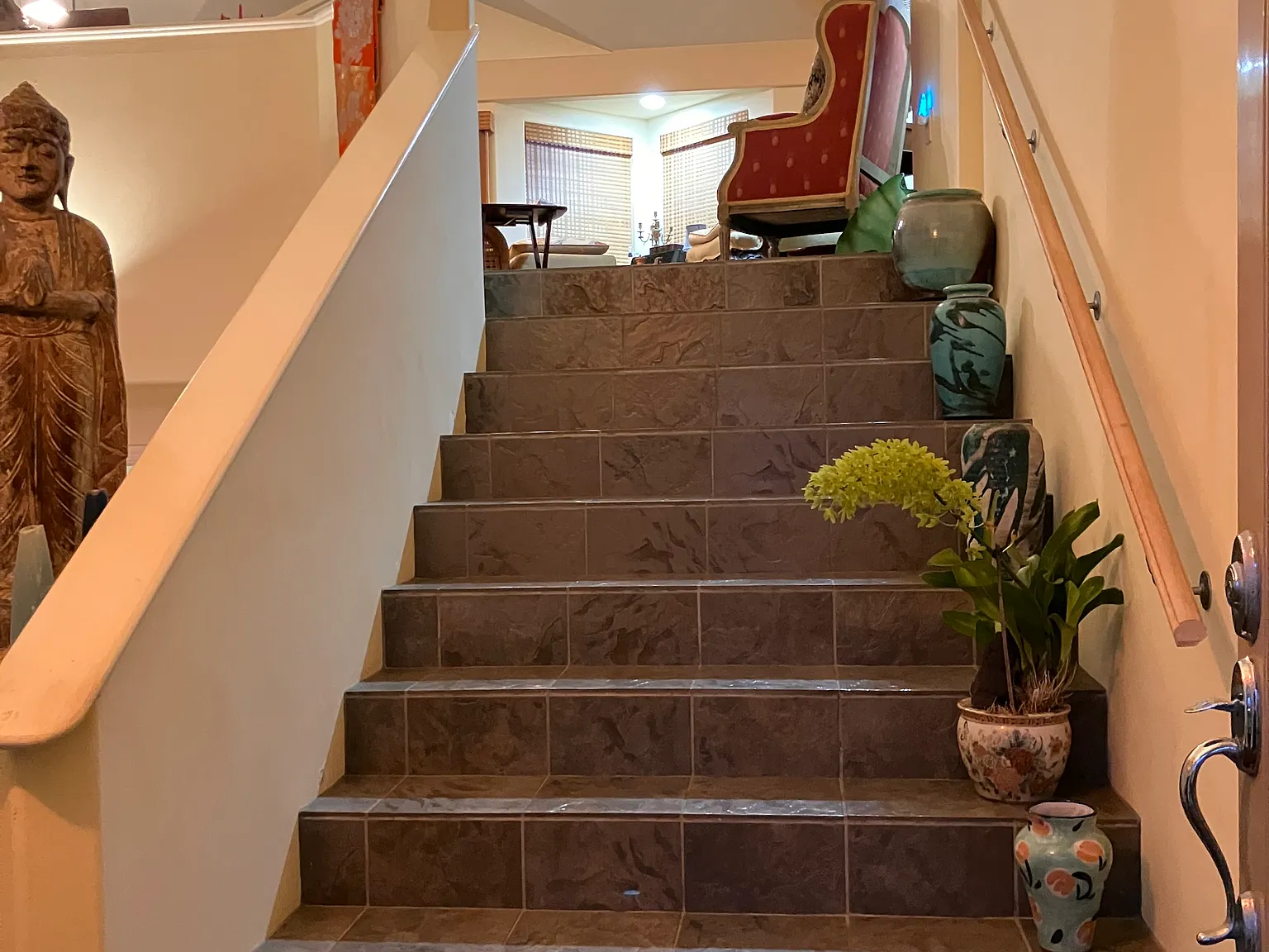 3 bed, 1732 sqft, $5,895 — Photo 2