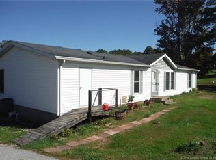 2090 Corydon New Middletown Rd SE, Corydon, IN 47112