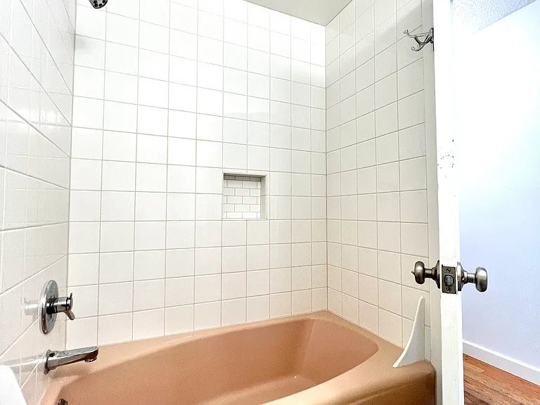 guest bathroom 2