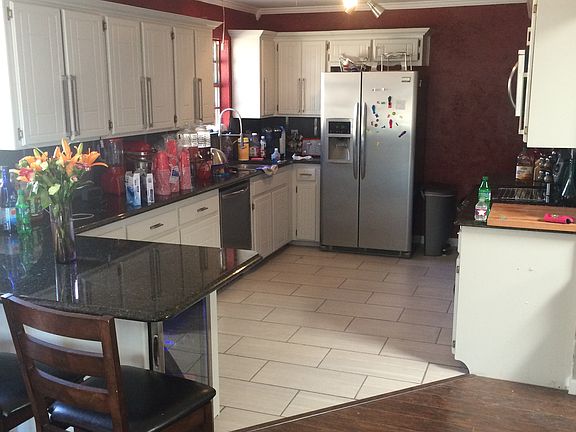 2nd image of 4020 Clearwell St