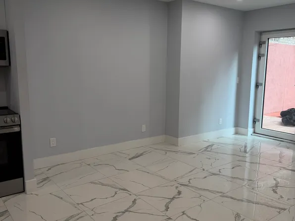 38-03 31st Street image 6 of 24