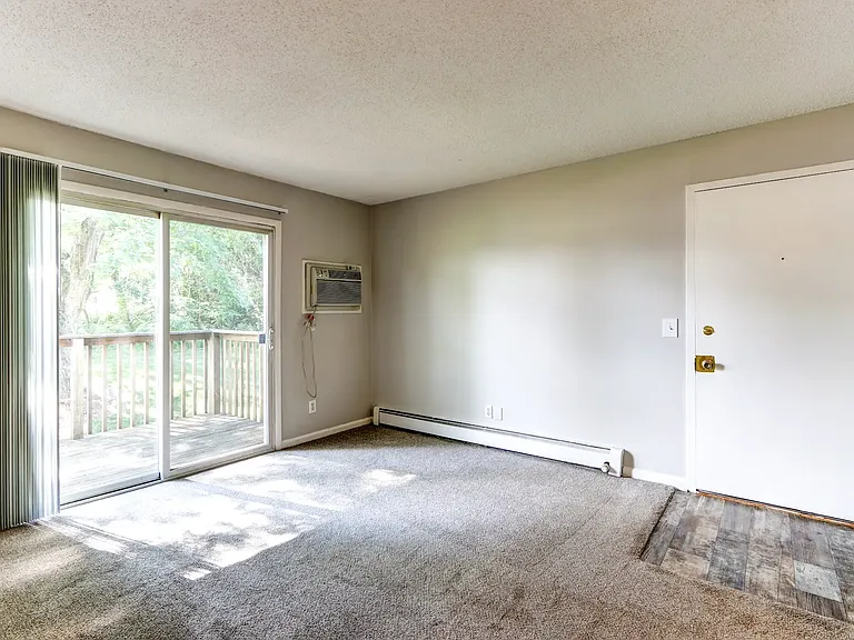 Arbor Terrace and Richland Country Apartments — Photo 22