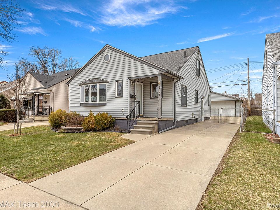 1st image of 4028 18th St