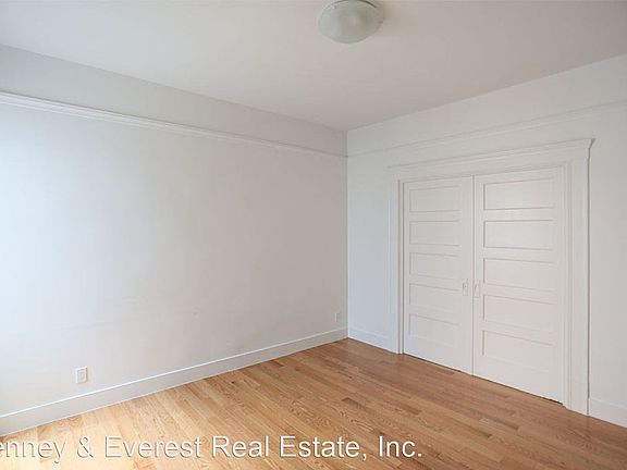4th image of 1421 Mason St