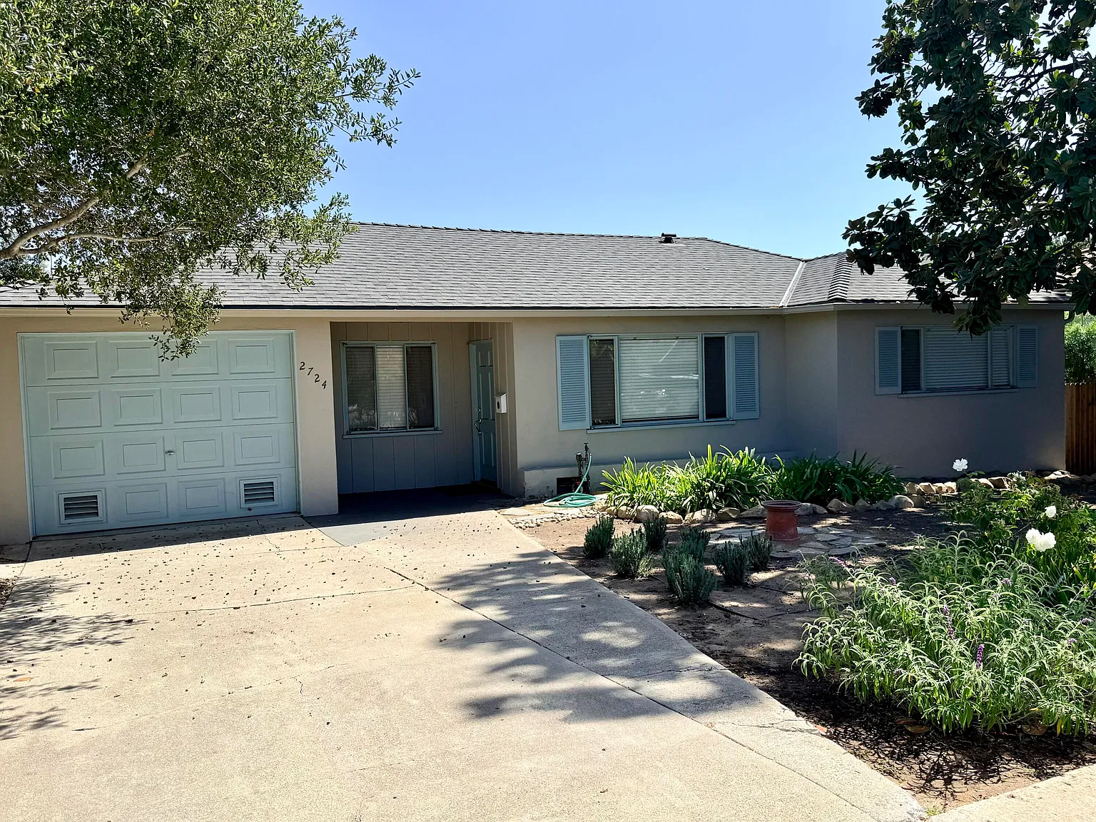 3 bed, 2.0 bath, 1149 sqft, $6,500 — Photo 3