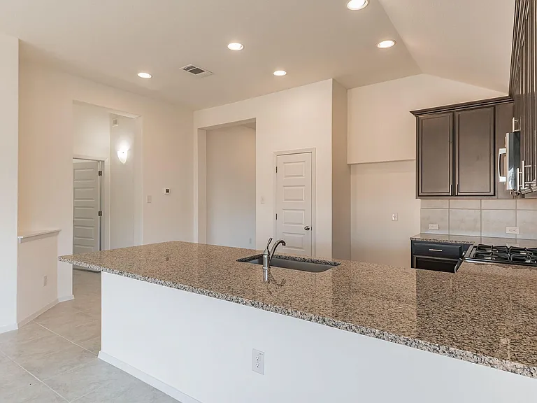 110 Watercourse Way — Photo 6