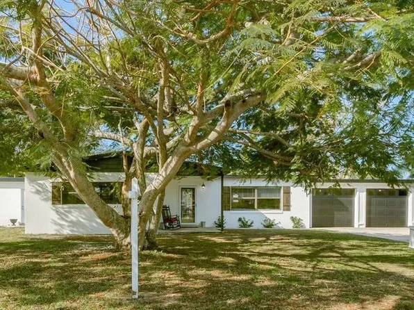 315 Kenzel Ct, Merritt Island, FL 32953