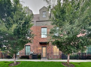 112 E Oscar Dr, Dallas, TX 75203
