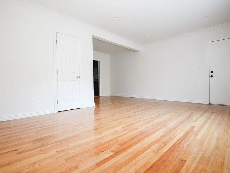 3375 Manning Ave — Photo 11