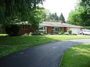 3390 Bullis Rd, Elma, NY 14059