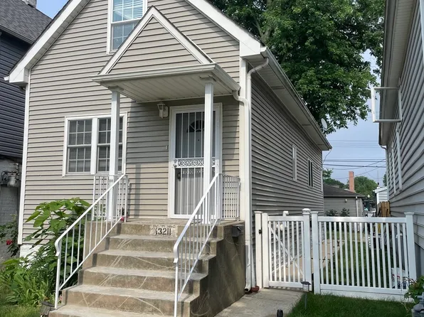 13211 S Houston Ave, Chicago, IL 60633