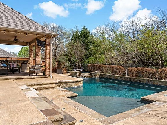 2nd image of 1404 Wade Haven Ct