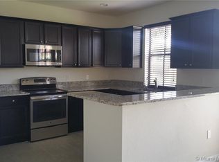 12365 S Village Cir, Davie, FL 33325