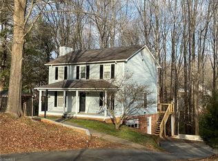 7505 Meadow Green Ct, Tobaccoville, NC 27050