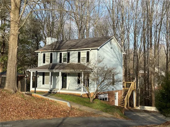 7505 Meadow Green Ct, Tobaccoville, NC 27050