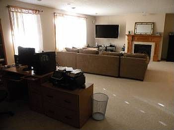 2nd image of 9781 Wedgewood Cir
